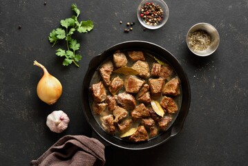 Braised beef in cast iron skillet