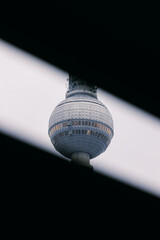 Fernsehturm de Berlin © Leoskovic