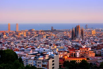 Badezimmer Foto Rückwand Barcelona afternoon cityscape © Tupungato