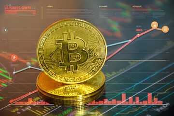 Water drops against a green background are used as scene illustrations and work.