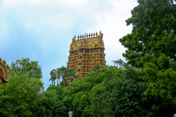 Fototapeta na wymiar Nallur Kandasamy temple is located in the northern province of Sri Lanka