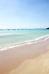 Fototapeta na wymiar beach and tropical sea in thailand, beautiful photo digital picture