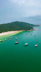 Para&iacute;so Tropical Ilha do Campeche Praia SC Paisagem Caribe &Aacute;gua Sul Turismo Atl&acirc;ntico Florian&oacute;polis Floripa Santa Catarina Ver&atilde;o Divers&atilde;o Natureza Ar Livre Oceano Mar Barcos Mergulho Viagem Drone