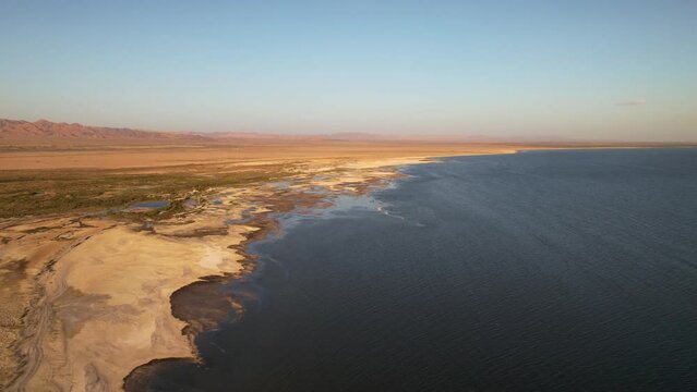 Drone Footage of Salton Sea and Bombay Beach, California: Wild Nature and Desert Landscape from Above