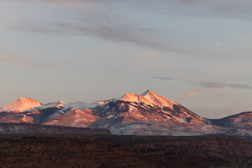 mountain during sunset 