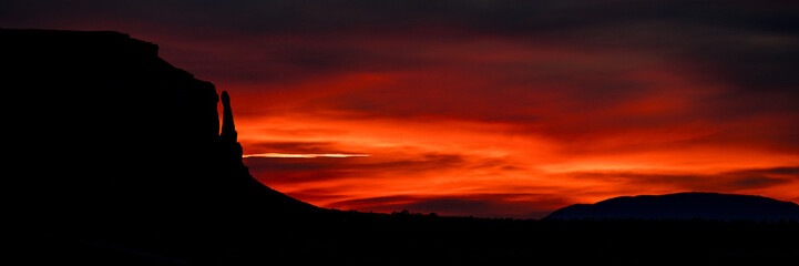 Monument Valley Sunset