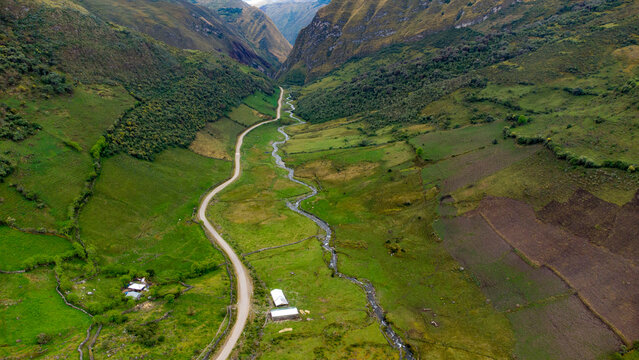 ATUEN VALLE, RIO ATUEN