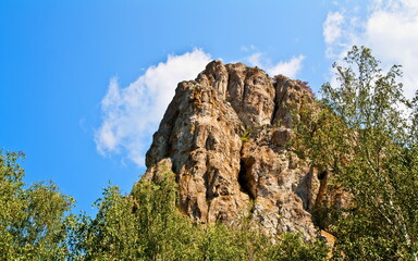 Fototapeta na wymiar rocky mountains Muradymovsky gorge in the Republic of Bashkortostan in the Southern Urals