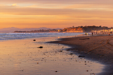 Fototapeta na wymiar Sunset at the Del Mar beach of California