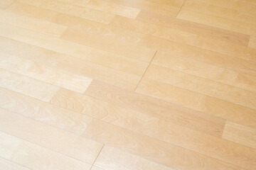 茶色いフローリング 