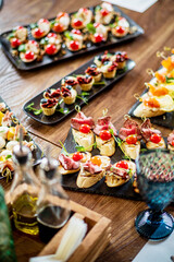 catering food on the wedding table