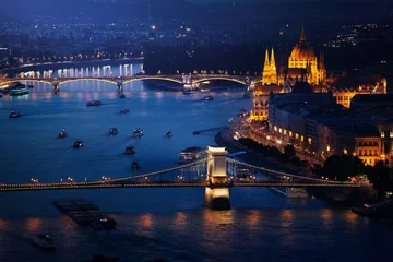 Foto auf Acrylglas Kettenbrücke Budapest Parliament and famous Bridges