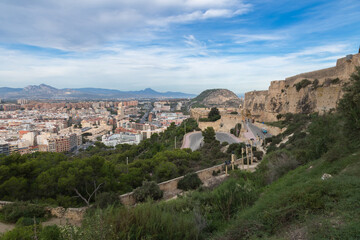 Panorama visto dal Castillo de Santa Barbara di Alicante, Spagna