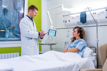 Doctor visiting a patient in the room