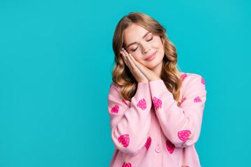 Photo portrait of lovely young gorgeous lady wear pink jumper closed eyes sleepy pose palms...
