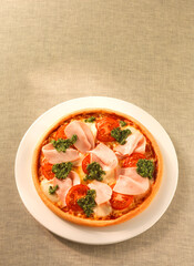 Pizza,  Schinken, Tomaten, Pesto, Topshot, Pizza mit Kochschinken,
