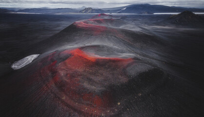 Red Craters in Landmannalaugar Iceland - obrazy, fototapety, plakaty