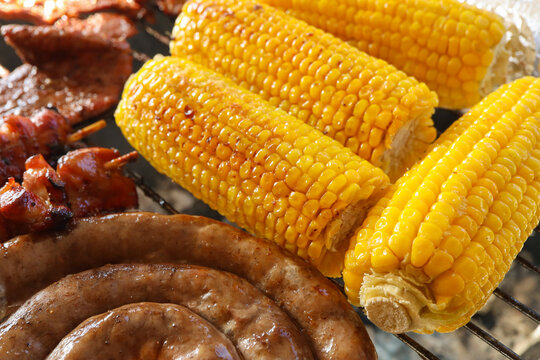 corn on the cob. South African braai with boerewors and mielies 