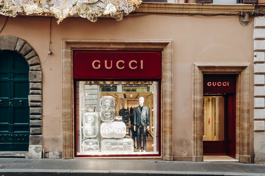 Gucci via condotti hot sale