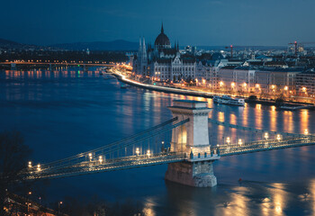 Chain Bridge and the Parliament in Budapest in blue hour