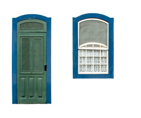 Green vintage wooden door and windows with blue border isolated on transparent background, antique door, Brazilian colonial