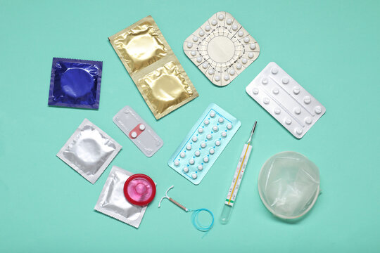 Turquoise Birth Control Intrauterine Images – Browse 2,841 Stock Photos, Vectors, and Video ...