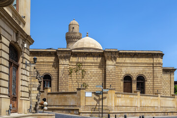 Fototapeta na wymiar Juma Mosque, Baku, Azerbaijan