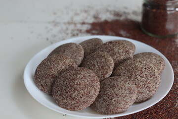 Ragi Idli. A nutritious South Indian staple made with fermented batter of unpolished finger millet and deskinned black gram