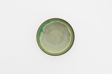 日本の陶器のお皿