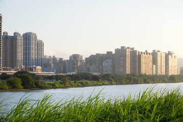 Obraz premium Taipei city with riverside of Taiwan