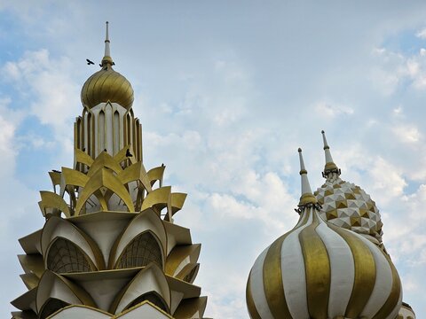 church, architecture, religion, dome, cathedral, cross, russia, orthodox, sky, building, gold, moscow, tower, temple, cupola, culture, history, faith, europe, golden, saint, landmark, travel, monaster