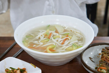 Korean noodle soup