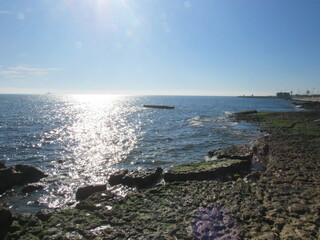 Praias do Passeio Marítimo de Algés e Rio Tejo - Lisboa - Portugal