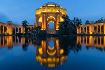 Fotobehang Blue hour photo of the Palace of Fine Arts in San Francisco © James
