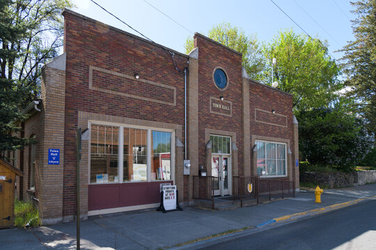 Uniontown, WA, USA - May 22, 2023; Uniontown town hall and library building in Southeast Washington with sign