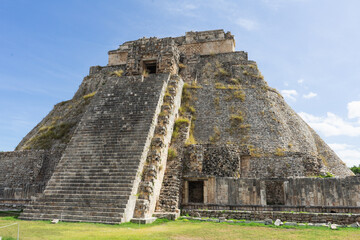 Uxmal temple from the back, Yucatan, Mexico - obrazy, fototapety, plakaty
