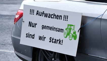Transparent auf einer Demo: 