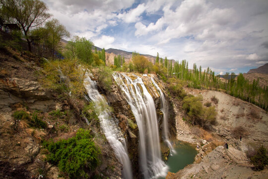Tortum waterfall_ © Feyzullah