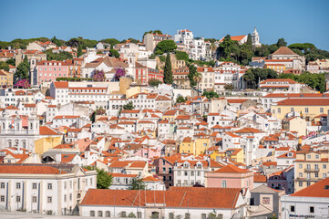 Obraz premium Beautiful views and architecture in Lisbon's old city.