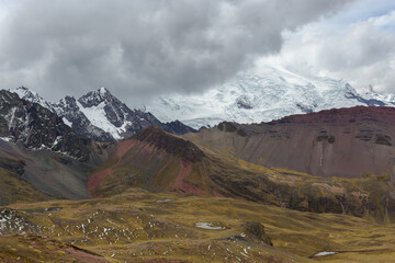 Paisaje montañoso - Montaña de siete colores - Vinicunca - Winicunca - Arcoiris - Perú