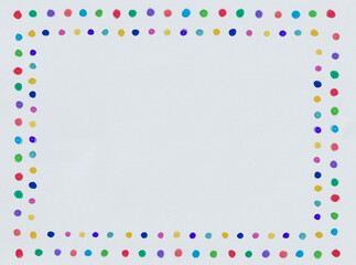 手書きの水玉の背景フレーム素材