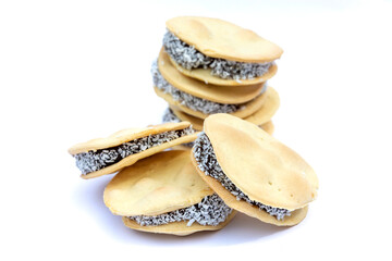 Alfajor (Hojarasca de Chancaca o manjar) Producto tradicional típico de las fiestas patrias de Chile.