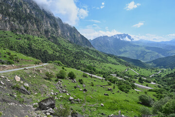 Fototapeta na wymiar Road serpentine to the Egikal mountain valley