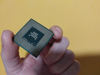 Microprocessor of a personal computer from a laptop