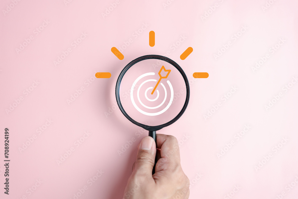 Poster Magnifier glass focus to target objective with idea creative light bulb icon. planning development leadership and customer target group concept.