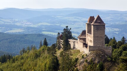 Kasperk Castle, a stone medieval castle