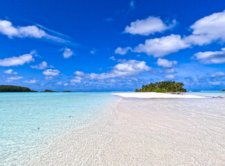 Motu Piscine, Raivavae, French Polynesia