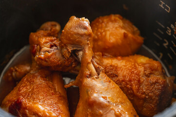 炊飯器調理したドラムチキン　マーマレード煮