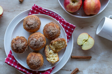 Apple muffins with sugar cinnamon topping