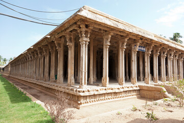 Obraz premium India Thiruvannamalai Rajur Ganesha Temple on a sunny winter day